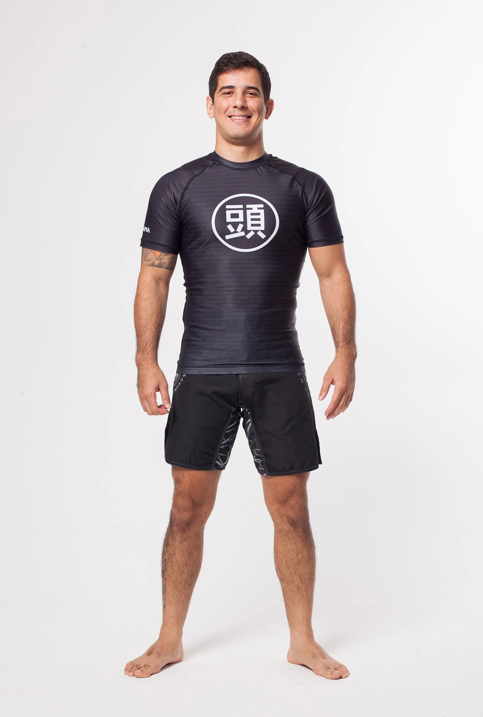 ATAMA BLACK RANKED RASH GUARDS - SHORT SLEEVE